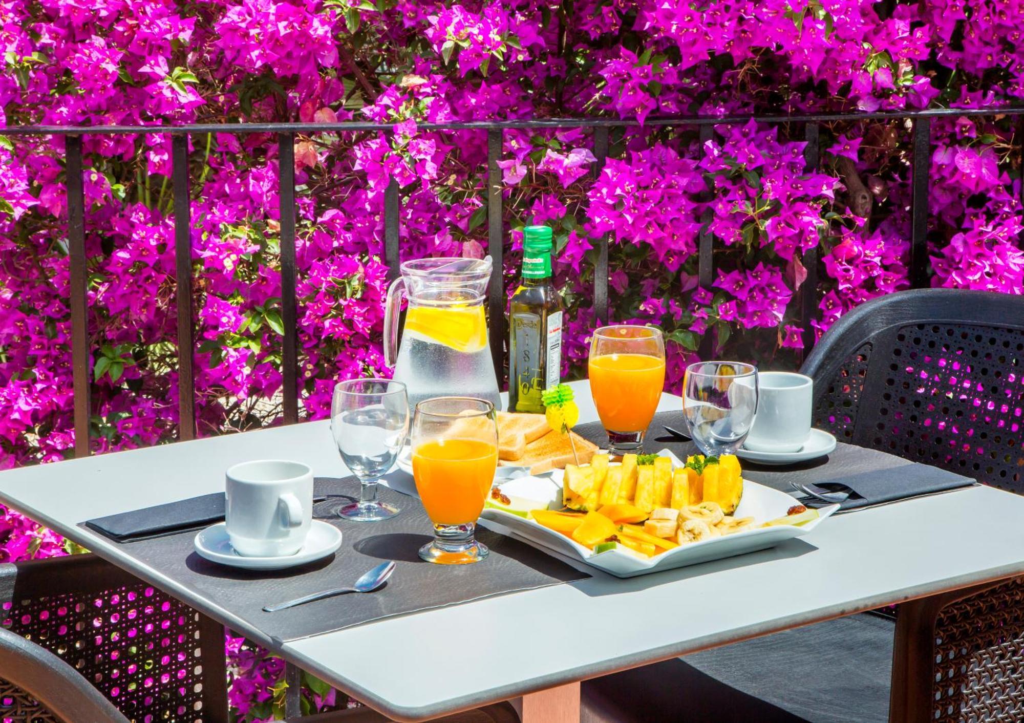 Complejo Bellavista Residencial Lägenhet Pego Exteriör bild